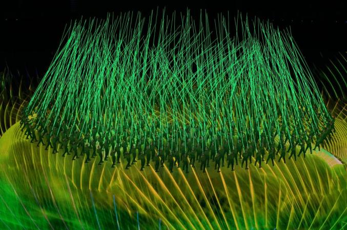 2022北京冬奥会开幕式亮点多,网友被中国式浪漫感动