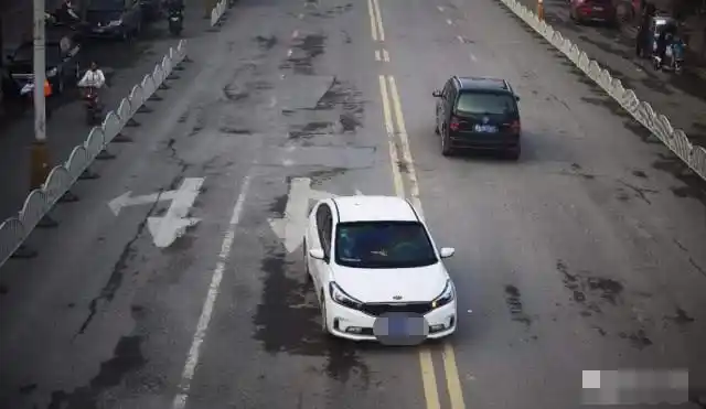 汽车增多违章频发,揭秘违章高发原因及举报背后的问题