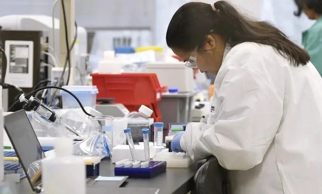 新冠疫情下彭博社的全球抗疫排名,美国第1名实至名归?