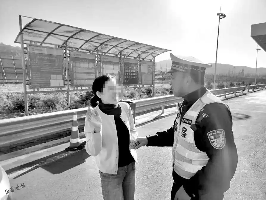 高速交警倾心守护平安旅途,通报近期救助典型事例