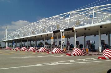 新手及少进高速驾驶员看过来！进出高速路技巧全在这儿了