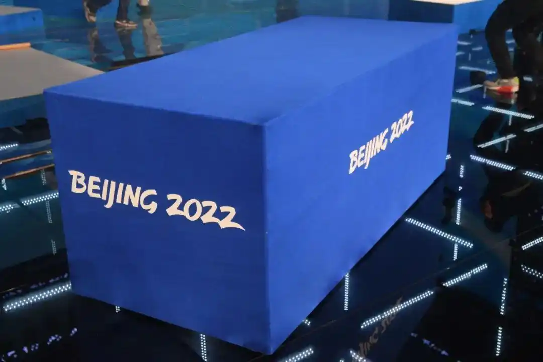 2022 冬奥会颁奖元素发布,含获奖运动员定制吉祥物纪念品等